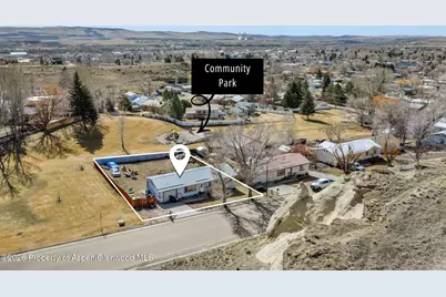 858 E 10th Street, Craig, CO 81625 - Photo 8