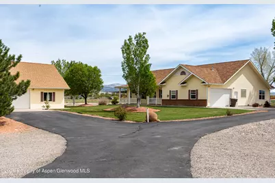 67196 Sunnyside Road, Montrose, CO 81401 - Photo 6