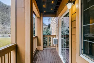 520 River View Dr, New Castle, CO 81647 - Photo 12