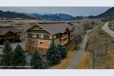 520 River View Drive #503, New Castle, CO 81647 - Photo 2