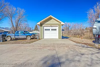 869 Washington Street, Craig, CO 81625 - Photo 4