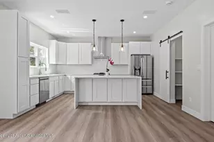 1384 Munro Ave, Rifle, CO 81650 - Photo 16