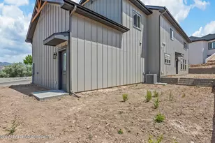 1384 Munro Ave, Rifle, CO 81650 - Photo 38