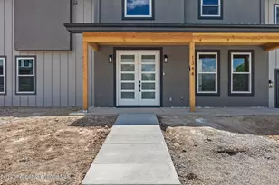 1384 Munro Ave, Rifle, CO 81650 - Photo 6