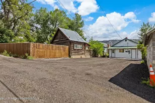 216 E 1st St, Rifle, CO 81650 - Photo 16