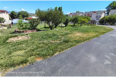 793 S Whiteriver Avenue, Rifle, CO 81650 - Photo 4