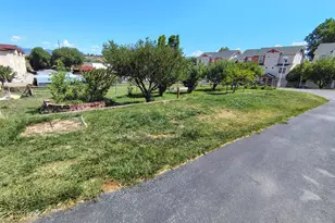 793 S Whiteriver Ave, Rifle, CO 81650 - Photo 4
