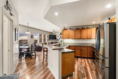 2701 Midland Avenue #811, Glenwood Springs, CO 81601 - Photo 2