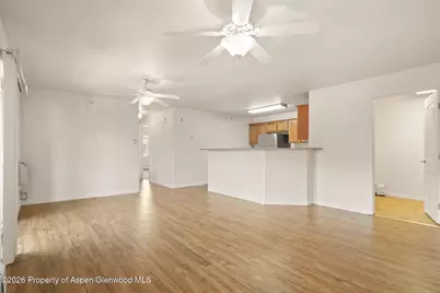 410 River View Drive #305, New Castle, CO 81647 - Photo 4