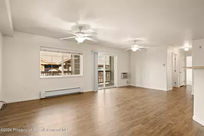 410 River View Drive #305, New Castle, CO 81647 - Photo 6