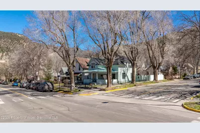 830 Blake Avenue, Glenwood Springs, CO 81601 - Photo 2