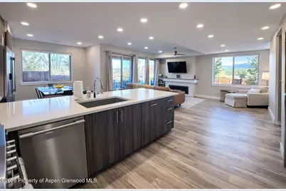 205 Lewies Circle, Carbondale, CO 81623 - Photo 2