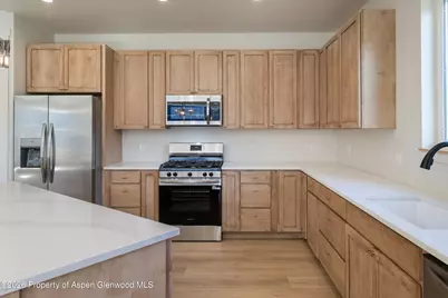 560 S Wildhorse Drive, New Castle, CO 81647 - Photo 10