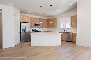 560 S Wildhorse Dr, New Castle, CO 81647 - Photo 8
