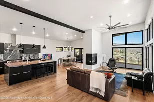 1044 Hidden Valley Dr, Glenwood Springs, CO 81601 - Photo 2