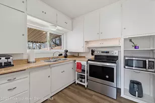 519 Maple St, Glenwood Springs, CO 81601 - Photo 14