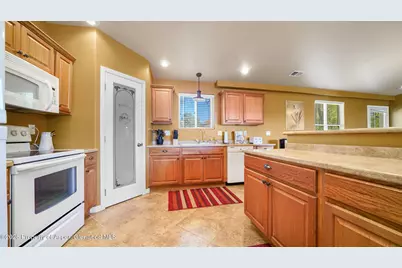 30412 Highway 6 & 24, Silt, CO 81652 - Photo 8