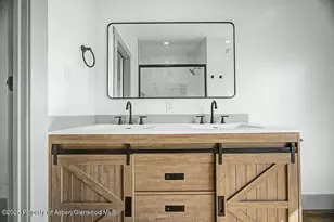 925 W 1st St, Craig, CO 81625 - Photo 14