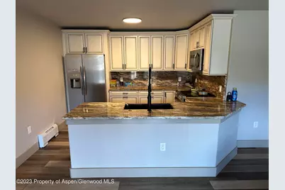 560 River View Drive #704, New Castle, CO 81647 - Photo 4