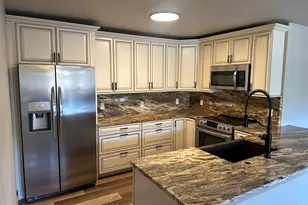 560 River View Dr, New Castle, CO 81647 - Photo 4