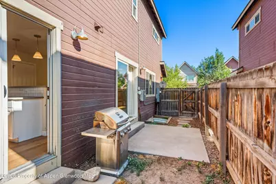 313 W Eighth Place, Carbondale, CO 81623 - Photo 8