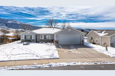 256 Cliff View Circle, Parachute, CO 81635 - Photo 1