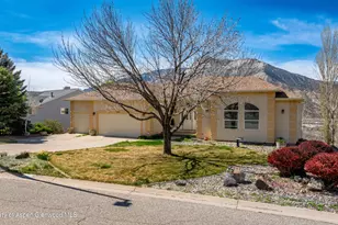 283 Lodge Pole Cir, Parachute, CO 81635 - Photo 2