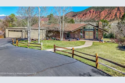 218 Oak Lane, Glenwood Springs, CO 81601 - Photo 2