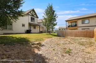 119 W 26th St, Rifle, CO 81650 - Photo 4