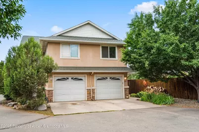 1070 Village Road, Carbondale, CO 81623 - Photo 2