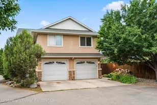 1070 Village Rd, Carbondale, CO 81623 - Photo 2