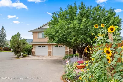 1070 Village Road, Carbondale, CO 81623 - Photo 2
