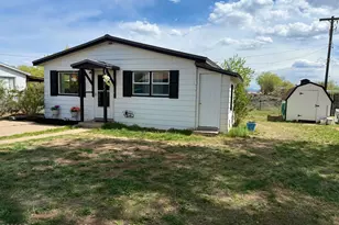 326 Prefontaine Ave, Rifle, CO 81650 - Photo 2