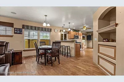 635 Lariat Loop, New Castle, CO 81647 - Photo 8