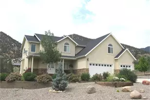 18 Mustang Dr, New Castle, CO 81647 - Photo 1