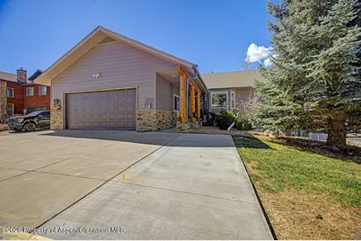 270 Harvest Drive, Hayden, CO 81639 - Photo 2