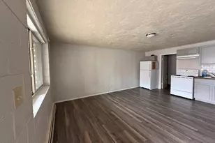 537 Breeze St, Craig, CO 81625 - Photo 2