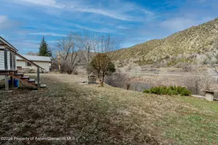 402 Apple Dr, New Castle, CO 81647 - Photo 12