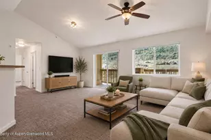 488 River View Dr, New Castle, CO 81647 - Photo 4