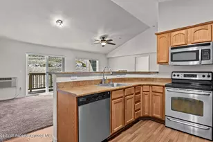 488 River View Dr, New Castle, CO 81647 - Photo 10