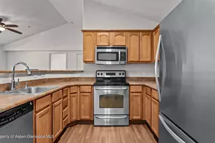 488 River View Dr, New Castle, CO 81647 - Photo 10