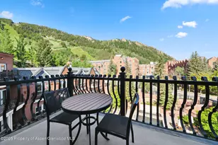 415 E Dean St Unit 48 Week 8, Aspen, CO 81611 - Photo 2