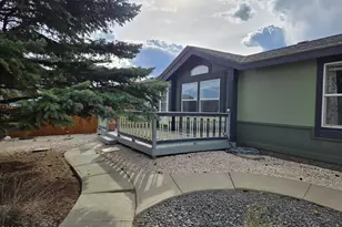 1198 Cottonwood Ave, Craig, CO 81625 - Photo 2