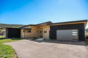 1284 Hidden Valley Dr, Glenwood Springs, CO 81601 - Photo 2