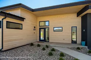 1284 Hidden Valley Dr, Glenwood Springs, CO 81601 - Photo 4