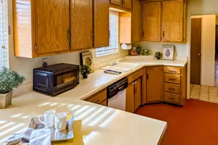 410 Fairway Ave, Rifle, CO 81650 - Photo 10