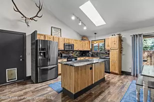 212 Safflower Ct, New Castle, CO 81647 - Photo 8