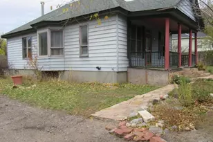 221 S E Ave, New Castle, CO 81647 - Photo 2