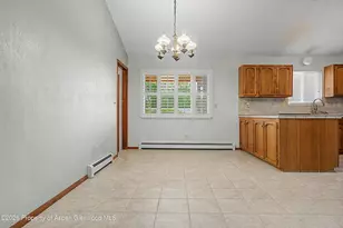 596 E Valley Ct, Grand Junction, CO 81504 - Photo 10