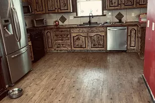 564 W 29th St, Rifle, CO 81650 - Photo 2